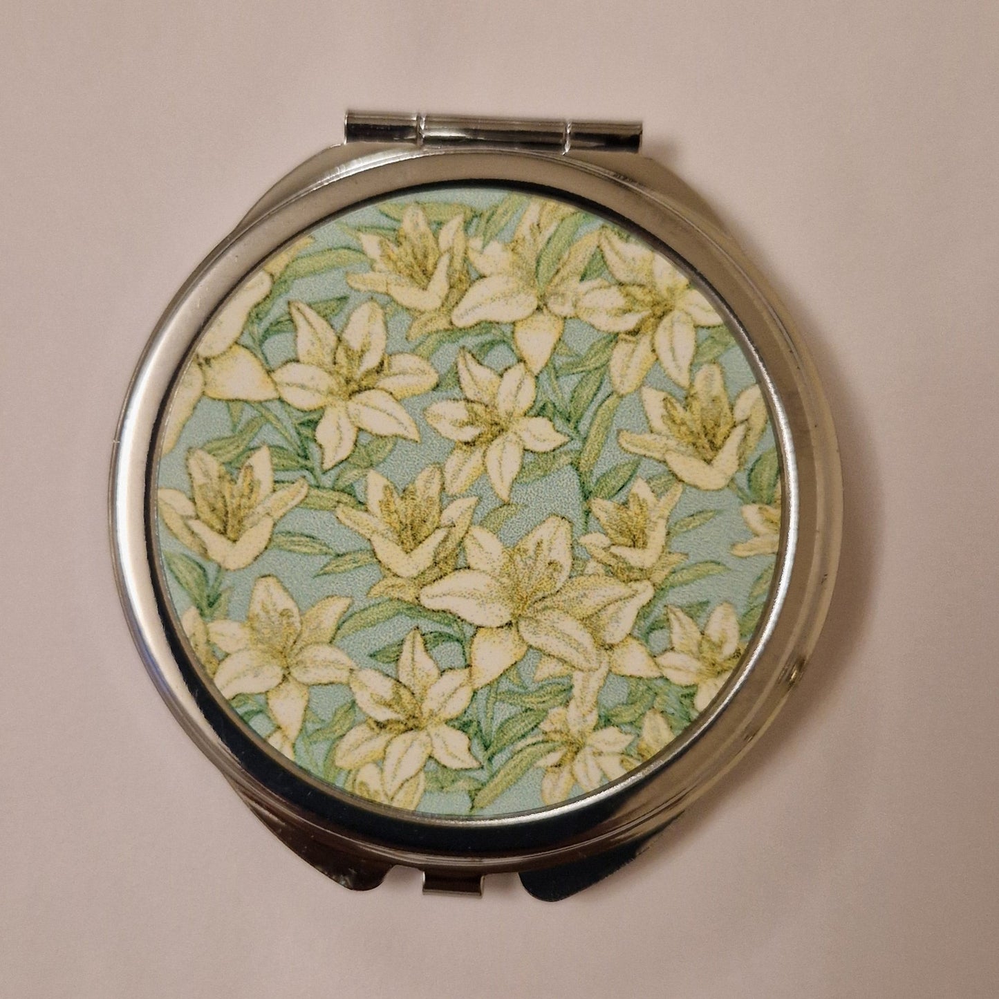 Pocket mirror